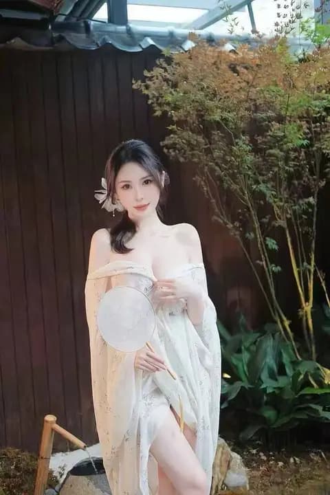 2manami 实拍图 4